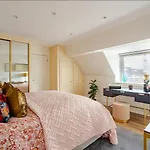 Top Floor Luxury Penthouse - Sleeps 6