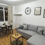 Stunning Apartment Near Paddington - Sleeps 8
