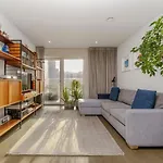 Kings Cross Pad By Condokeeper