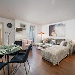 Niru Experience Hidden Gem In Chelsea 2Bd 2Ba