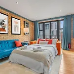 Waterloo - Modern And Industrial 2 Bed - Close To London Bridge, Sleeps 6