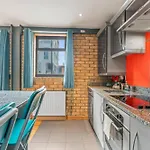 Waterloo - Modern And Industrial 2 Bed - Close To London Bridge, Sleeps 6