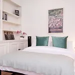 Notting Hill Large 3 Bed