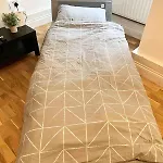 Apartment Just 10Mins Walk From The Shard!!!