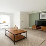 Bright 2 Bed Flat Walthamstow