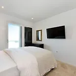 Londwell Kings Cross Luxury Balcony Flat