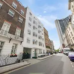 Sophisticated Luxury 2 Bedroom Apartment In Mayfair H5
