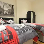 Cosy Marble Arch Apartments