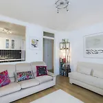Sublime Flat With Thames View