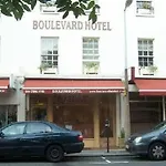 Boulevard Hotel