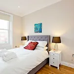 Flat 8, Cromwell Road, 2 Bedroom Apartment