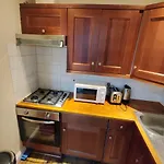 Brick Lane 1 Bedroom Apartment Near To Liverpool St