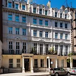 Stylish Hyde Park Apartment