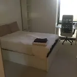 Bright & Modern 1 Bedroom Flat In Shepherds Bush