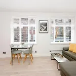 F1 Greek Street By City Living London