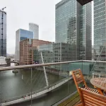 Canary Wharf - Corporate River View Apartments