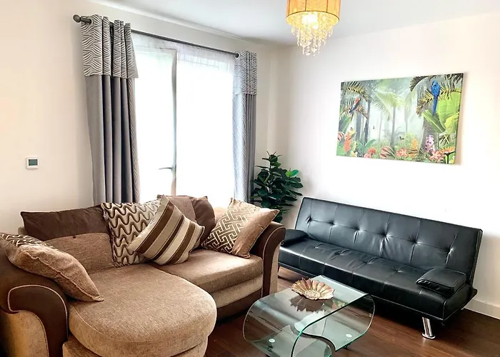 2-Bedrooms Apartment, Lounge, Balcony
