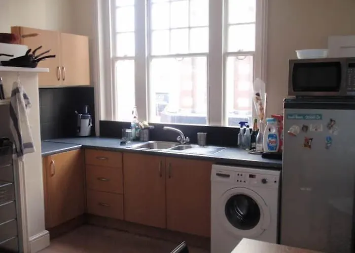 2A Merrow Street, @The Merrow@