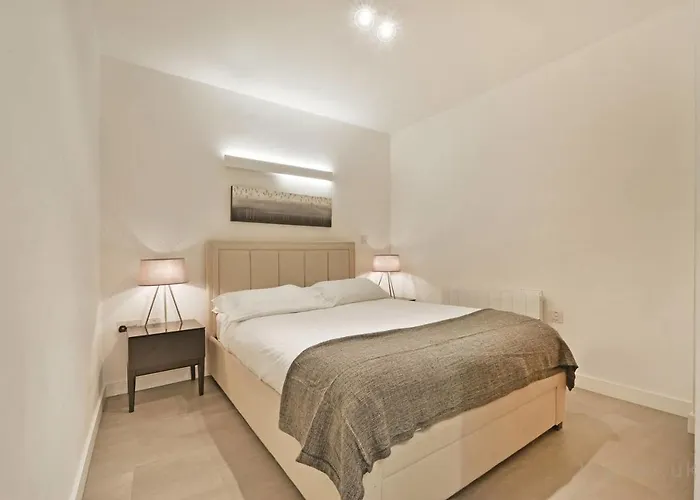Beautiful&modern 2BR apartment 5mins from Leicester square