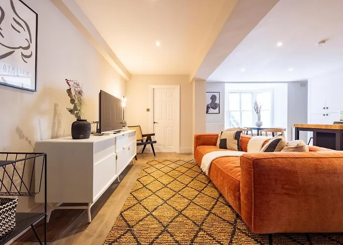 The Paddington Flat - Modern 2Bdr With Patio