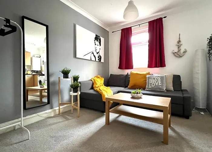 The Peachy-Homey The Heart Of Trendy Brixton