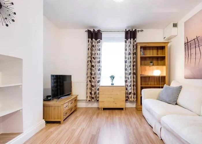 Fabulous 2 Bedroom Apartment In London Bridge