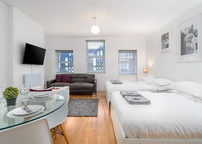 Soho&Covent Garden Apartment, Sleeps 3