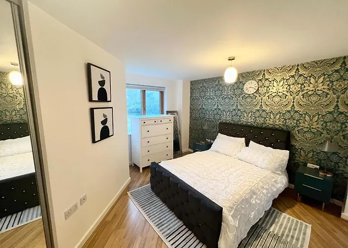 2 Bedroom Apartment Near Olympic Park With Free Parking