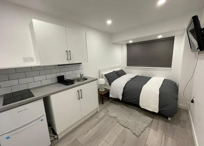 Guest Room-Studio, Woolwich
