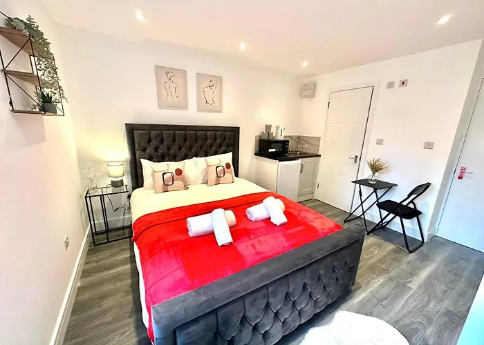 Finsbury Park Suites - Arsenal Stadium London