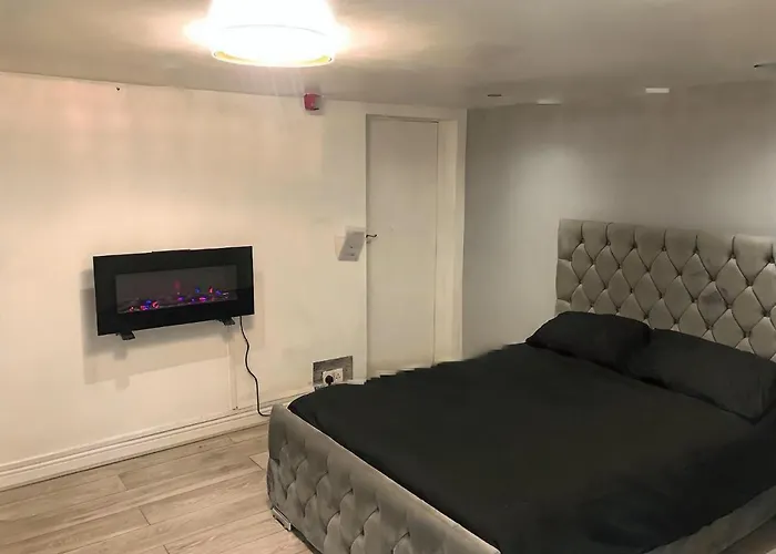 1 Bedroom Apartment By London Stratford