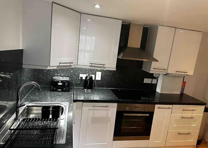 Amazing 2Bed2Bath Edgeware