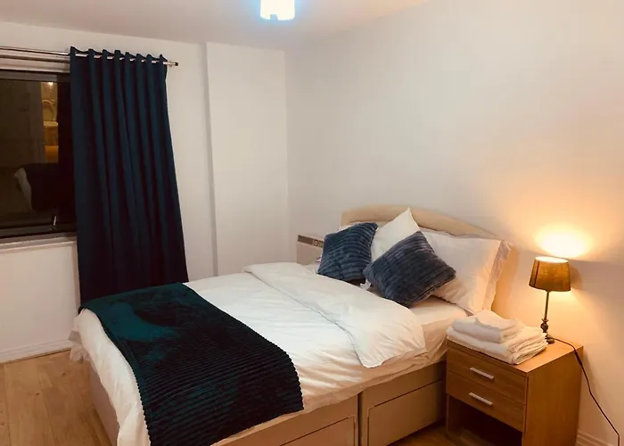 North Acton Flat