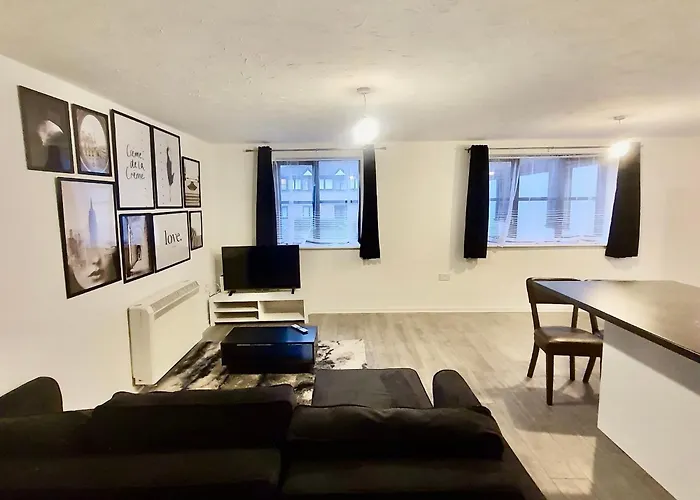 Comfortable And Cosy London Stay
