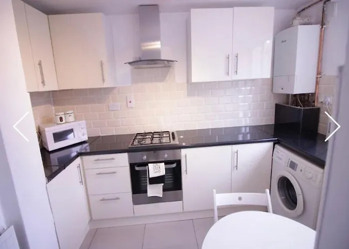 Double Room Near Canary Wharf 32