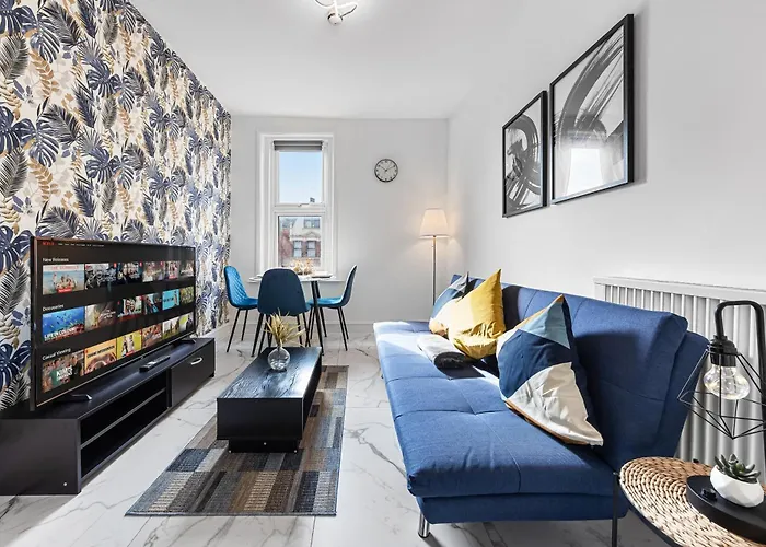 Modern 2 Bed Apartment - Sleeps 5 - Near London Zoo, Camden Market, Primrose Hill - Central London - Nw3 Finchley Road