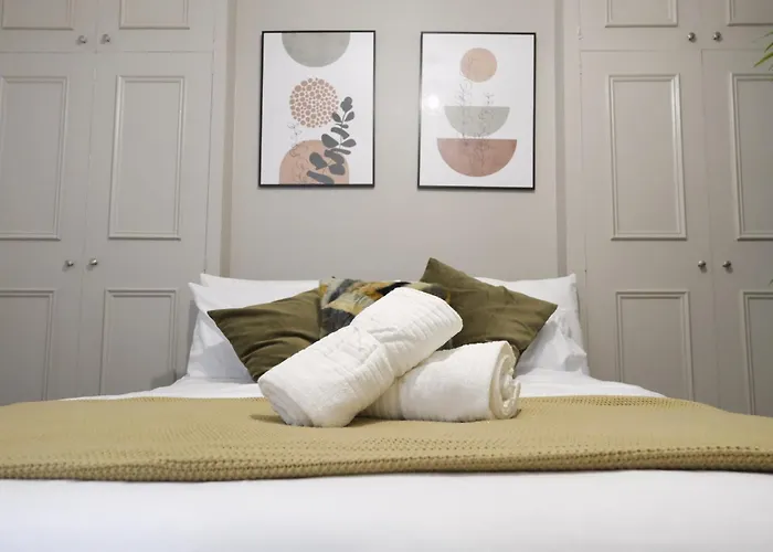 Stylish Studio Apartments, Willesden