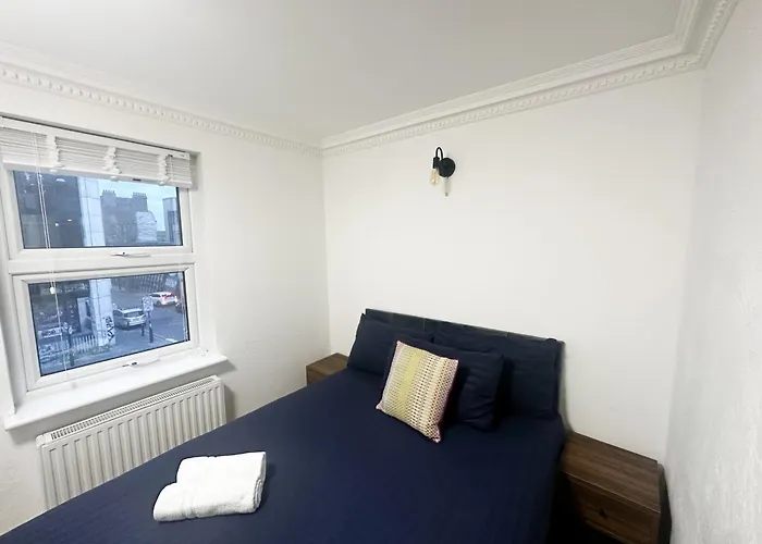 Flat 3 Stay In Aldgate Apartments