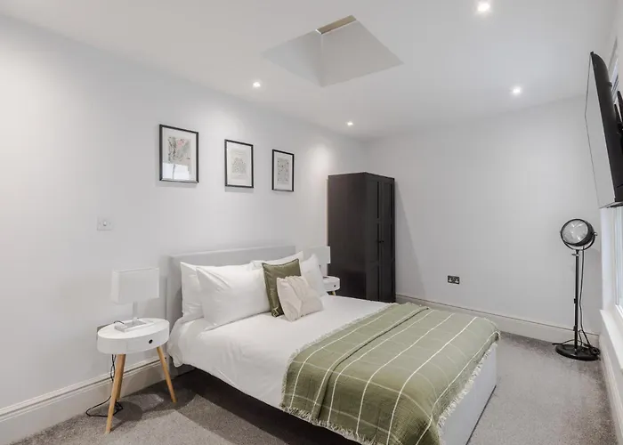 Park View / Baker Street / Marylebone Apartments