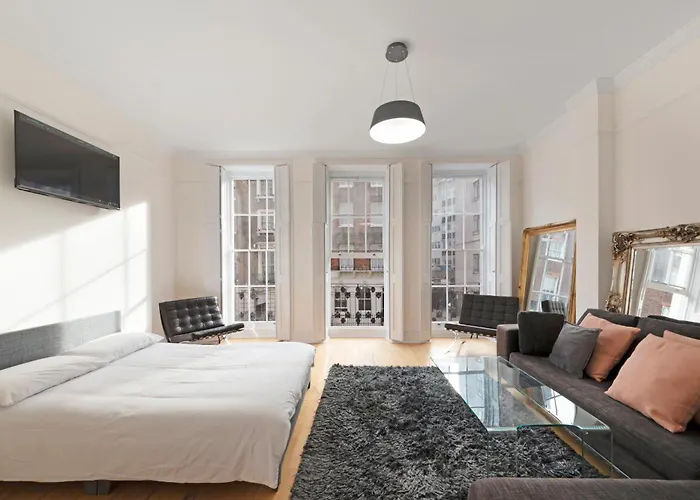 Exclusive Mayfair Apartment Suite