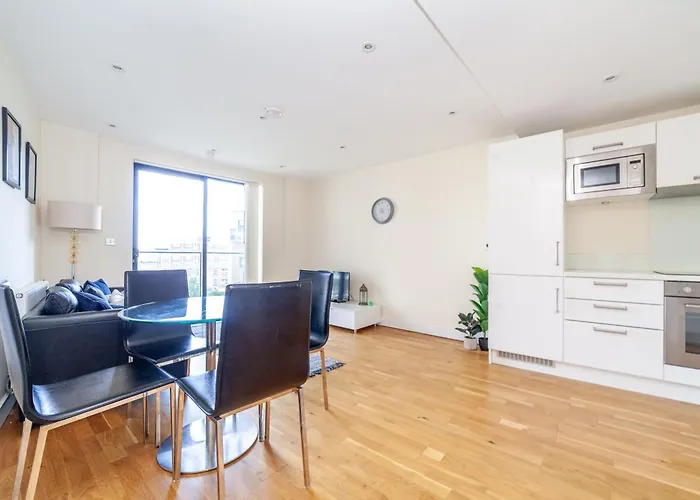 Tower Bridge Apartments