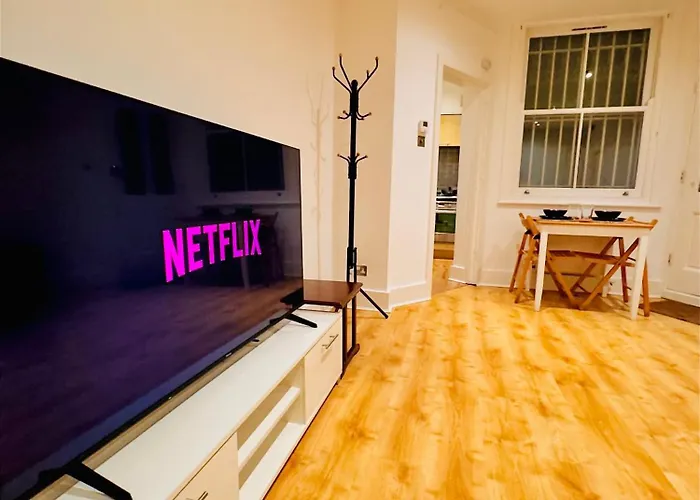 Central London, Notting Hill Apartment