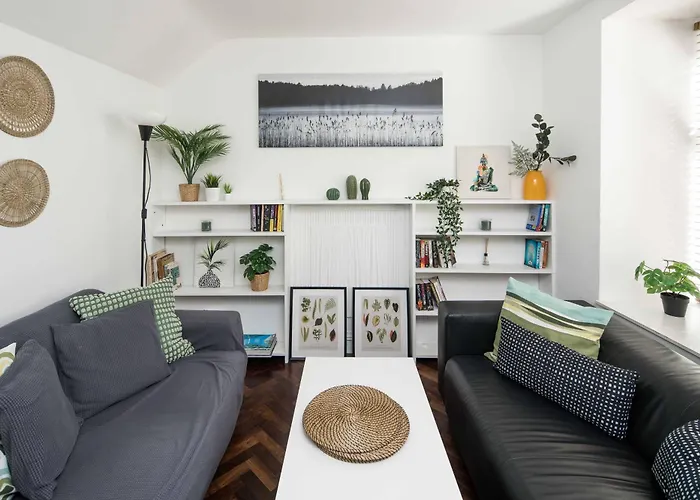 Quirky & Cosy 2Bd Mews Flat In Paddington