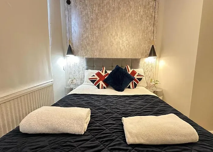 One Bedroom Apartment Near Kennington Park