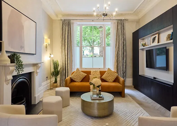 The Bayswater Retreat - Adorable 3Bdr Flat With Balcony