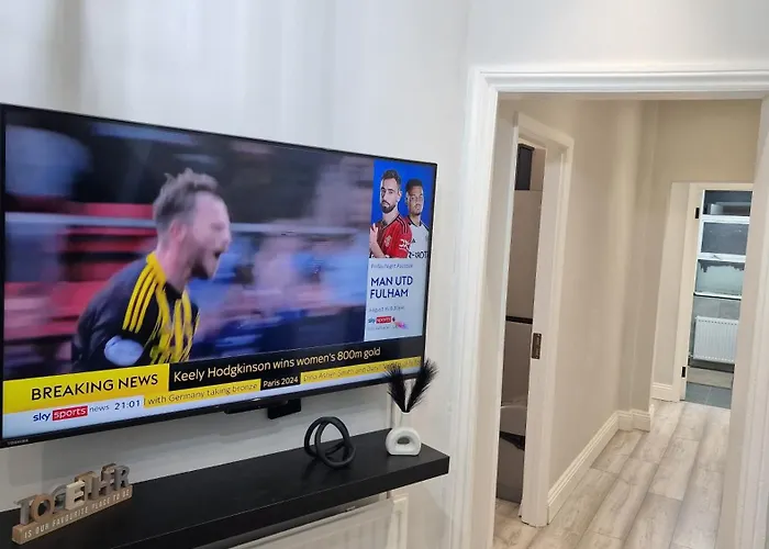 London Stratford 4 Bedroom Stay