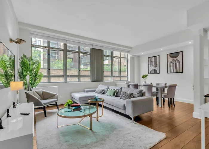 Mysquare Contemporary Serviced Apartments In City Of London