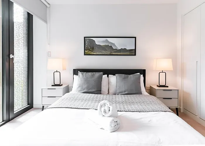 Khayat Homes - The Cosy Cabo - One Bed Apt