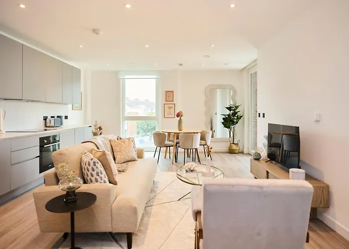 The Tottenham Escape - Lovely 2Bdr Flat With Balcony