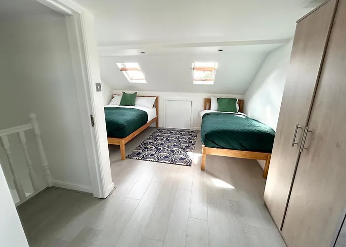 London Serviced Accommodation Near Tottenham Hotspurs Football Stadium Great For Contractors